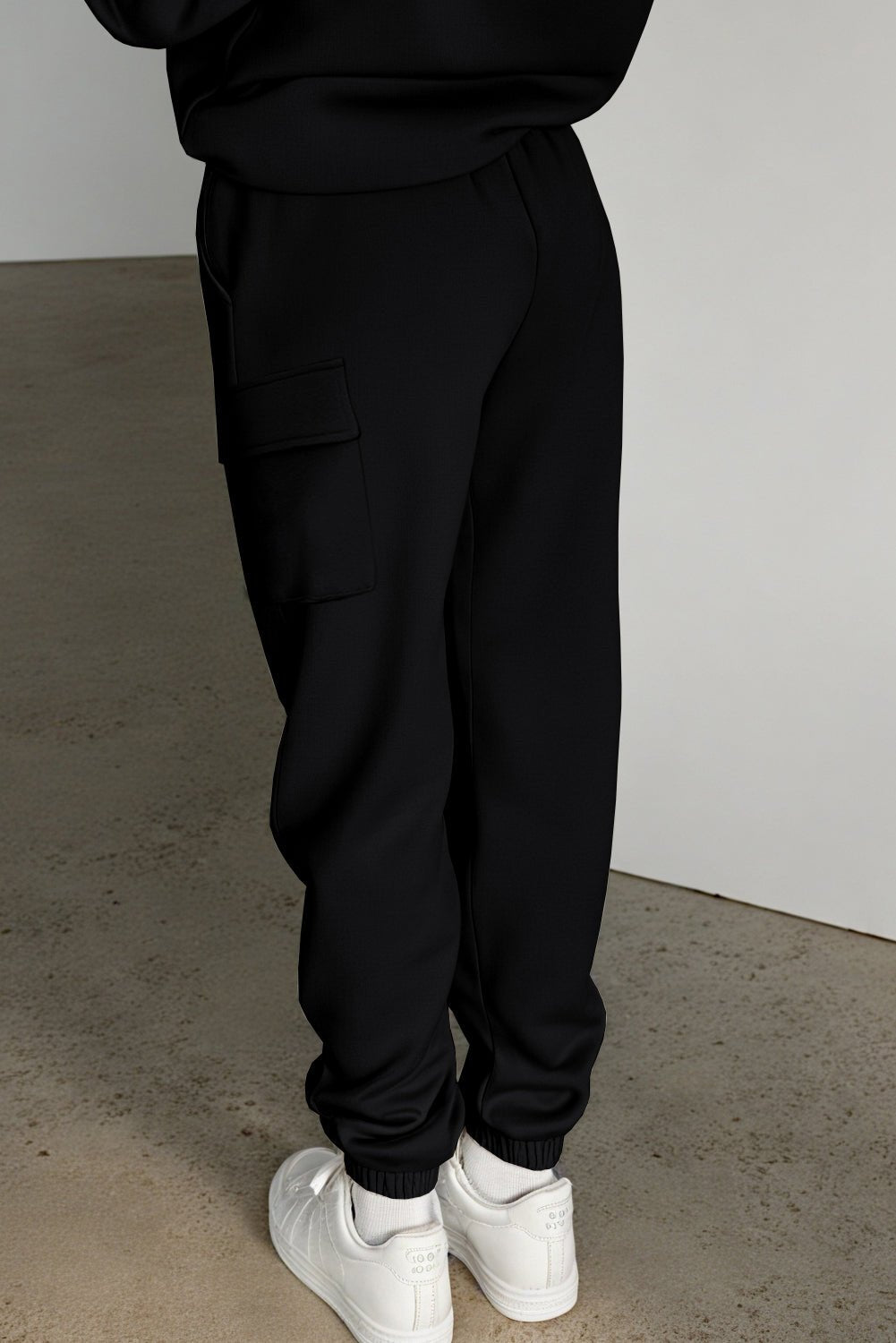Pocketed Elastic Waist Active Joggers - GlossDrop